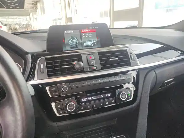 BMW 3 Series 2018