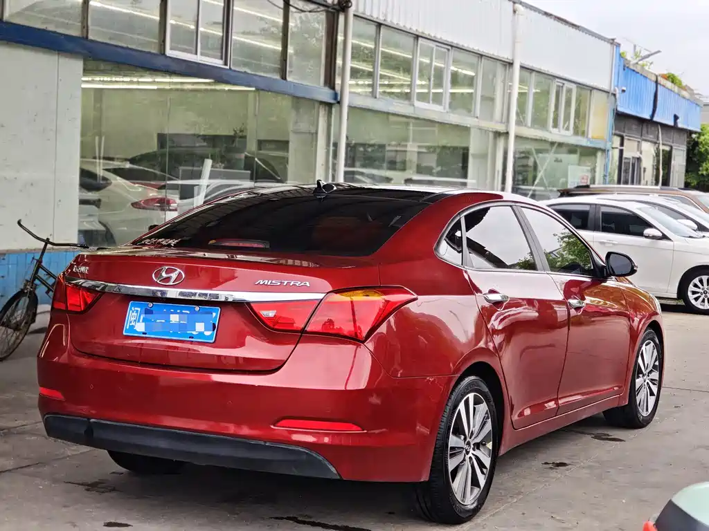 Hyundai Mistra 2017 — фото 4