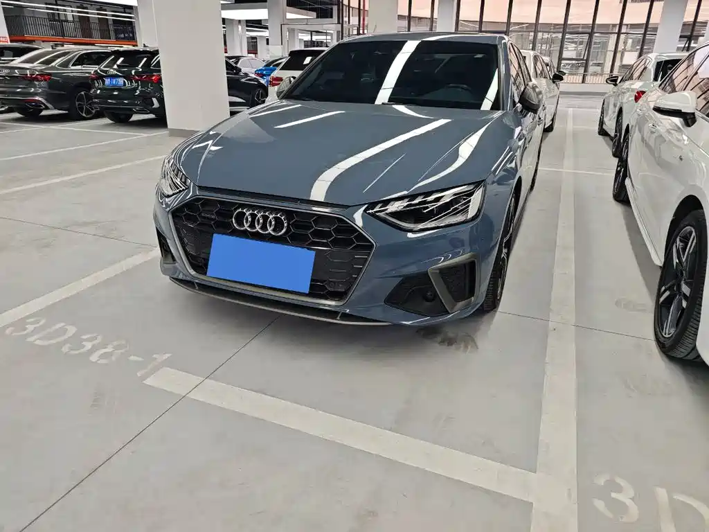 Audi A4L 2022