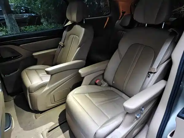 Buick GL8 2021