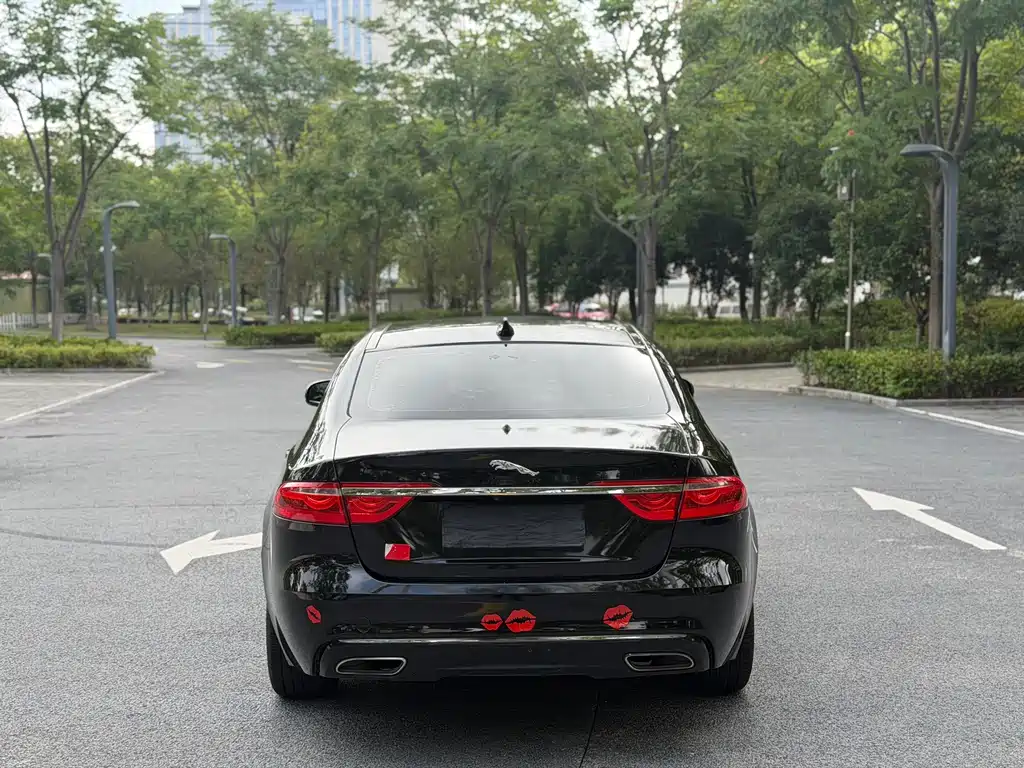 Jaguar XFL 2019 — фото 14