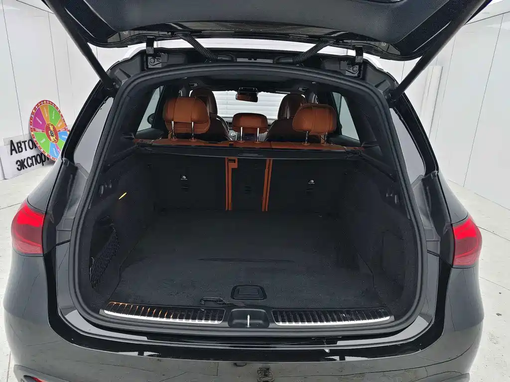 Mercedes-Benz GLC 2023