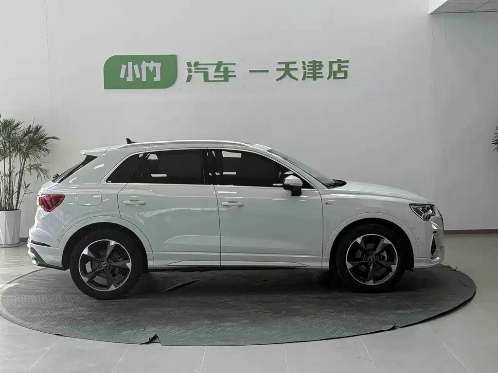 Audi Q3 2022