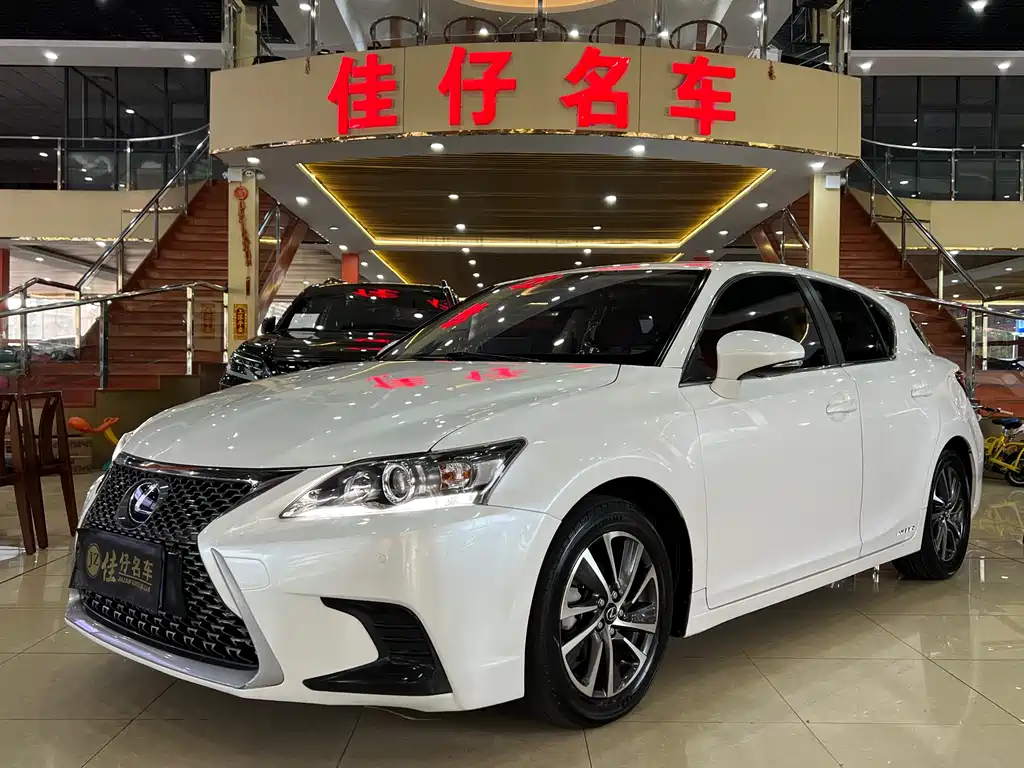 Lexus CT 2017