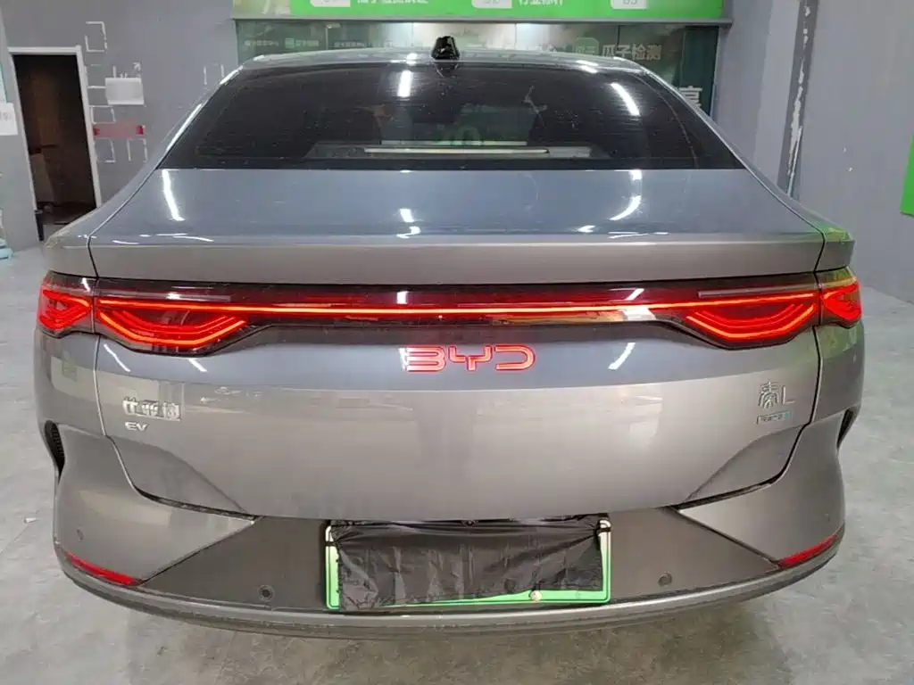BYD Qin L 2026 — фото 6