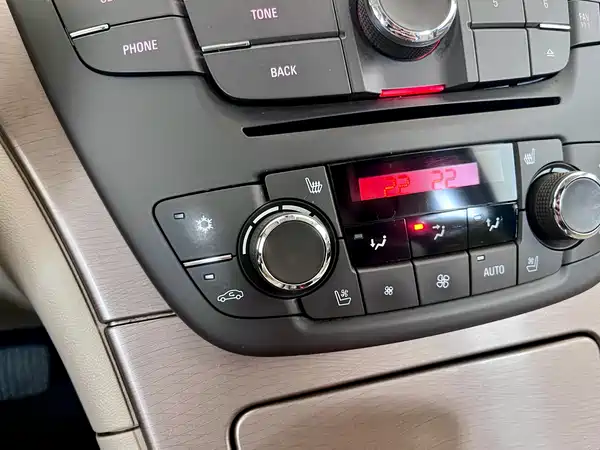Opel Insignia 2013