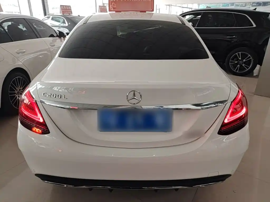 Mercedes-Benz C-Class 2020