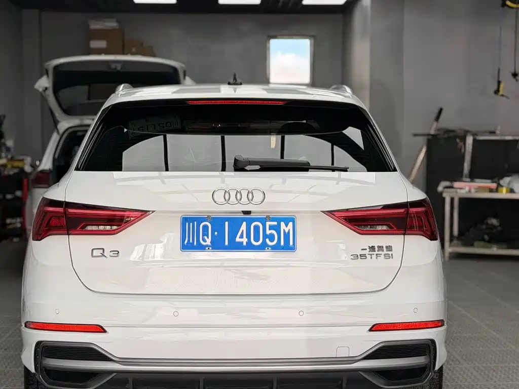 Audi Q3 2022 — фото 5