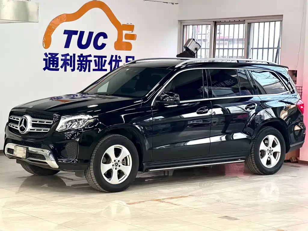 Mercedes-Benz GLS 2017 — фото 1