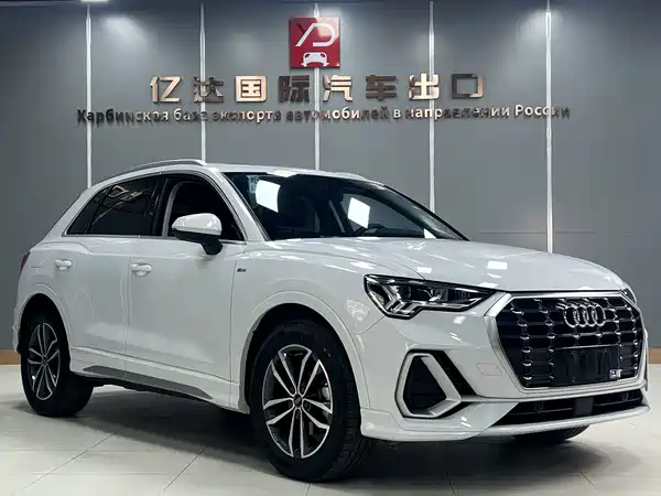Audi Q3 2021