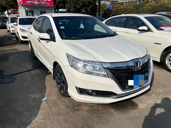 Honda Crider 2016