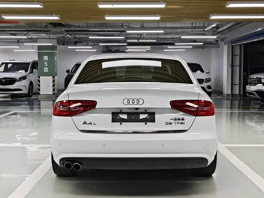 Audi A4L 2016 — фото 6