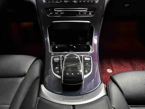 Mercedes-Benz GLC 2019