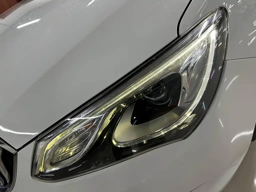 Buick Excelle GT 2015 — фото 12