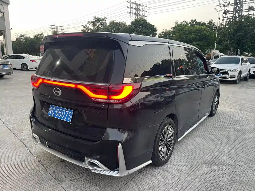 GAC Trumpchi M8 2021 — фото 3