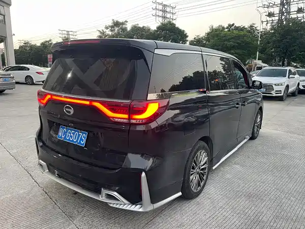 GAC Trumpchi M8 2021