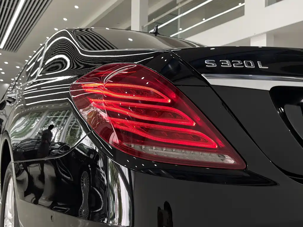 Mercedes-Benz S-Class 2017 — фото 10