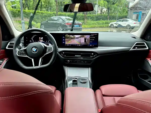 BMW 3 Series 2025