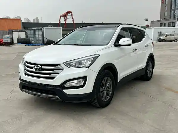Hyundai Santa Fe 2013