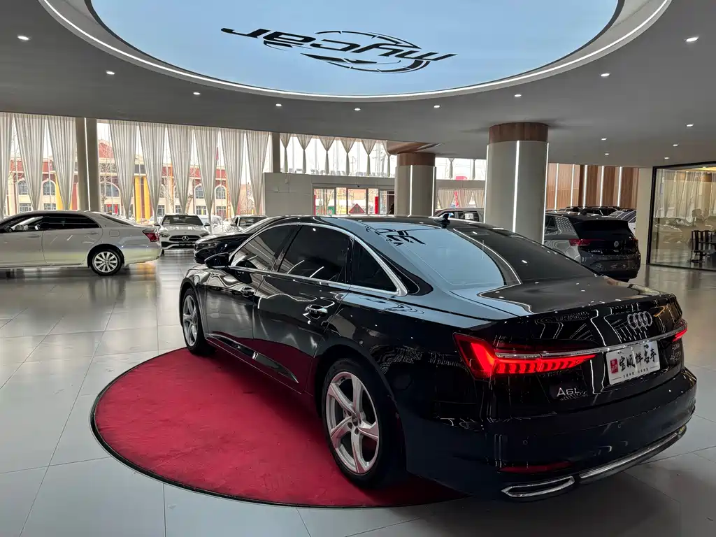 Audi A6L 2021