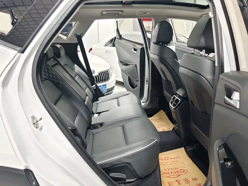 Hyundai Tucson 2020 — фото 10