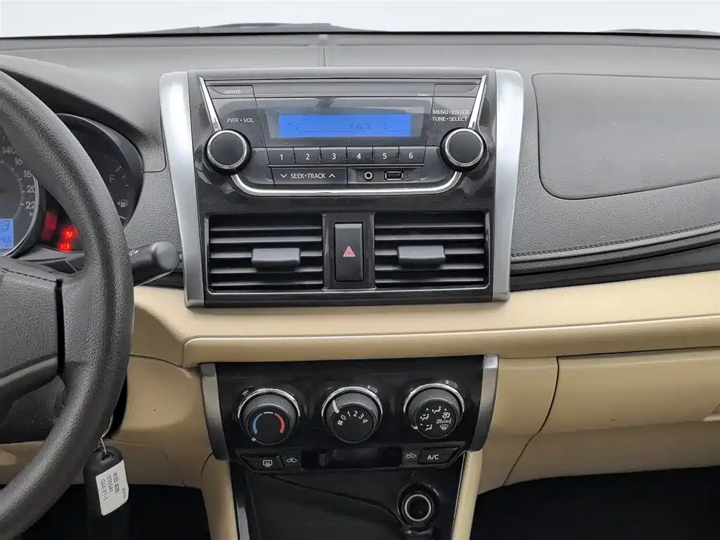 Toyota Vios 2014 — фото 12