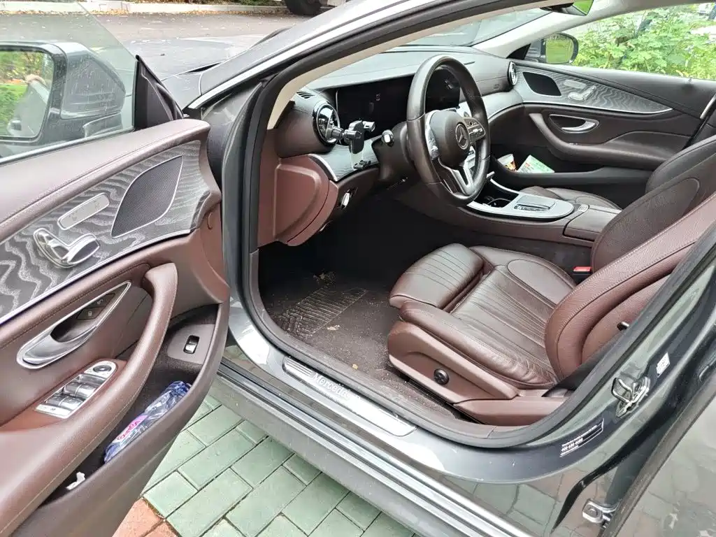 Mercedes-Benz CLS 2020 — фото 12