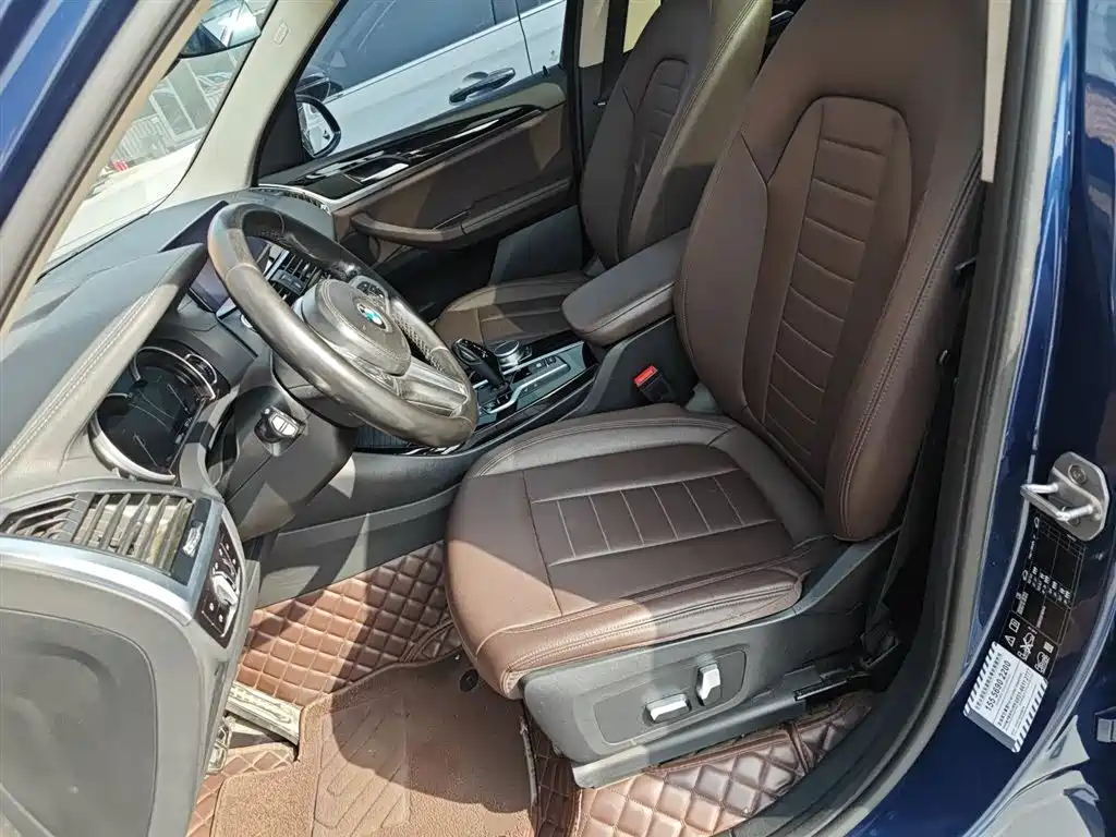 BMW X3 2019 — фото 15