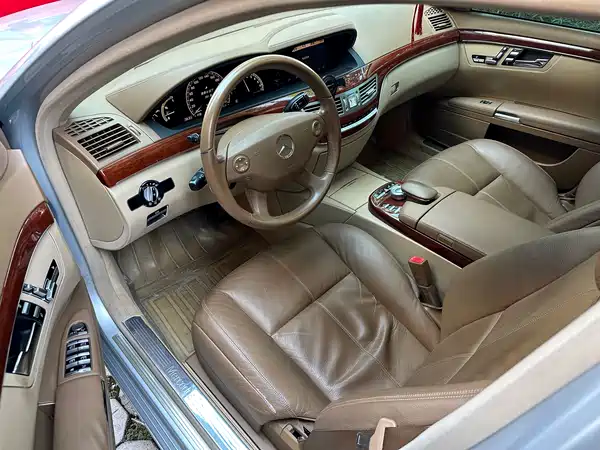 Mercedes-Benz S-Class 2008