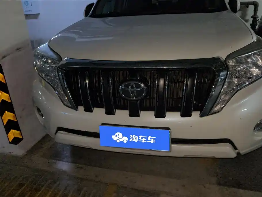 Toyota Prado 2016