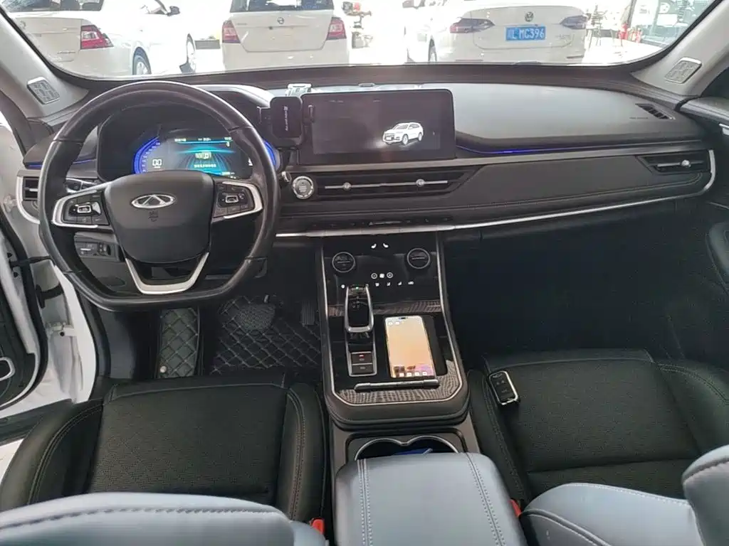 Chery Tiggo 8 2021 — фото 10