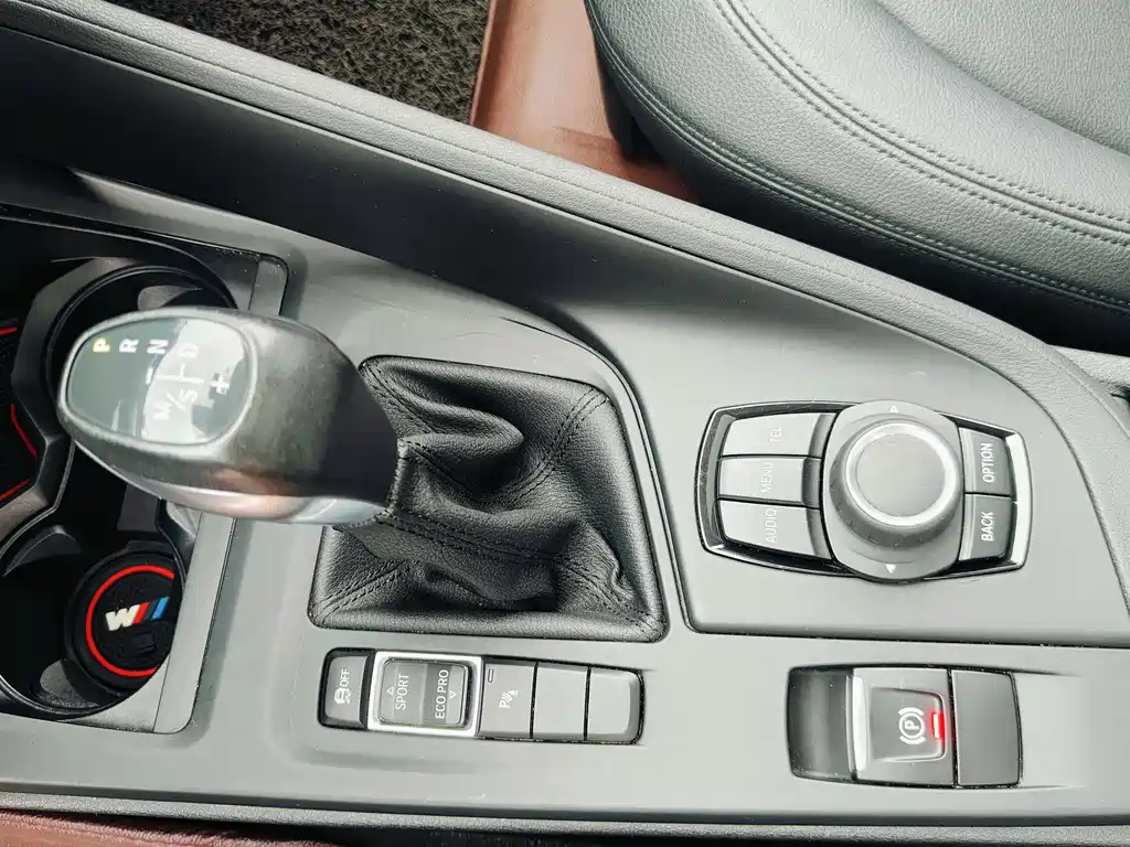 BMW X1 2016 — фото 15