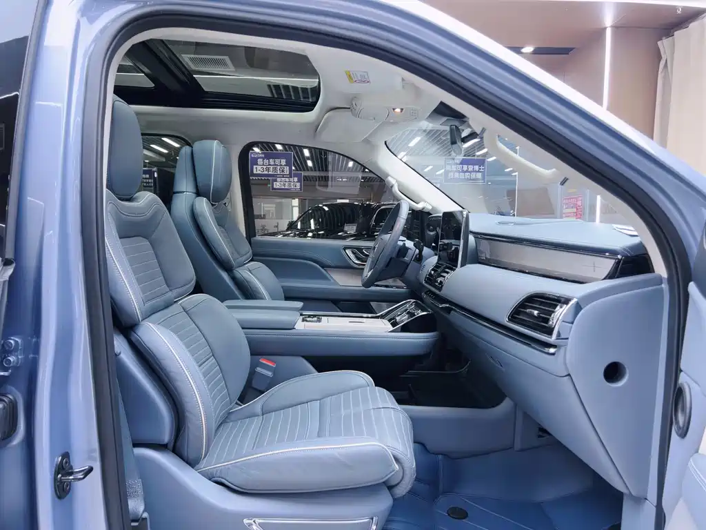 Lincoln Navigator 2020