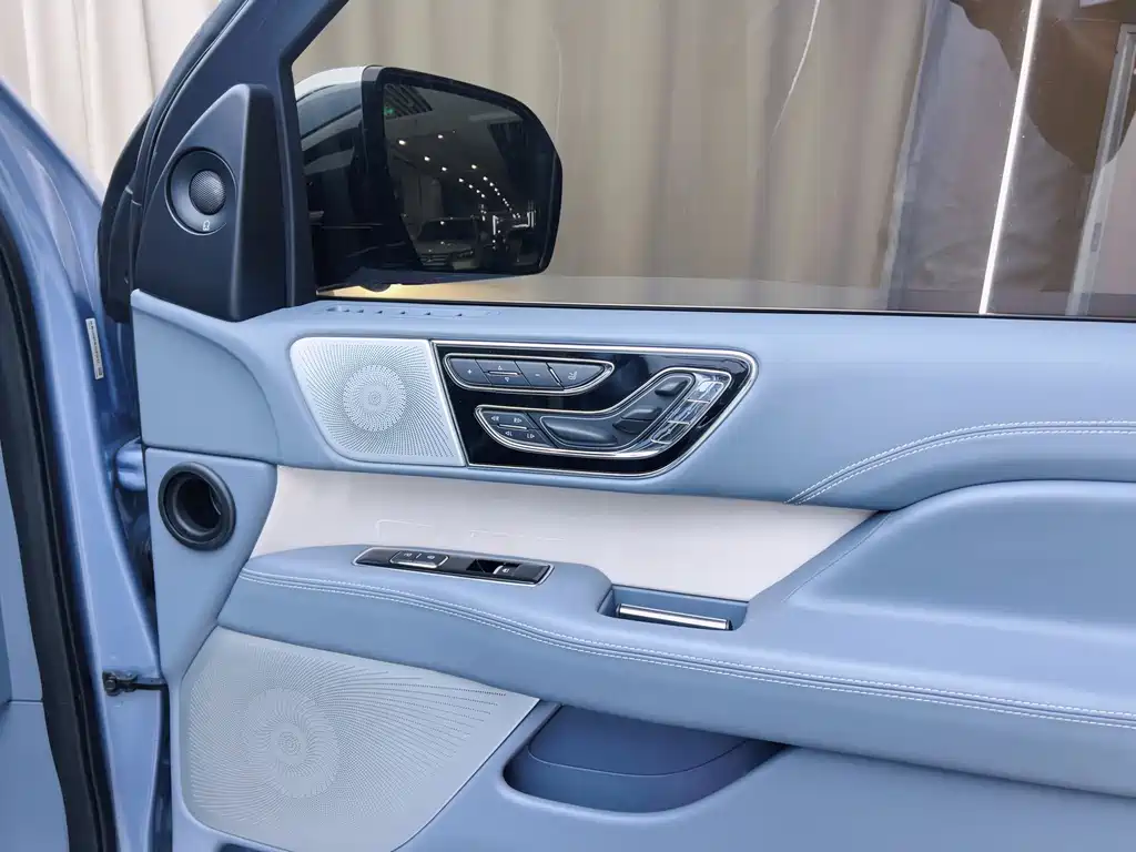 Lincoln Navigator 2020