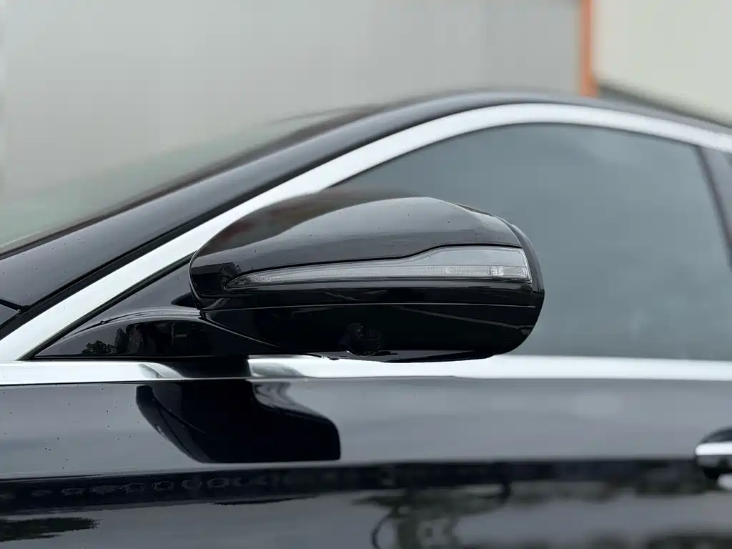 Mercedes-Benz E-Class 2023 — фото 44