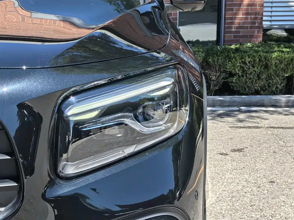 Mercedes-Benz GLB AMG 2025 — фото 21