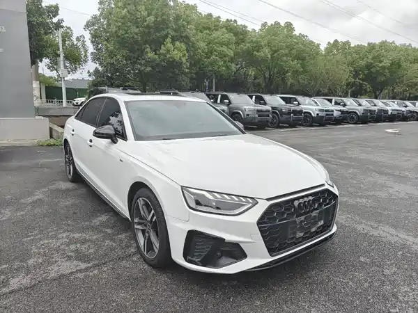 Audi A4L 2024