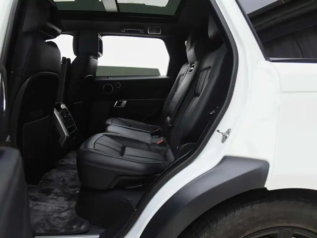 Land Rover Range Rover Sport New Energy 2019 — фото 14