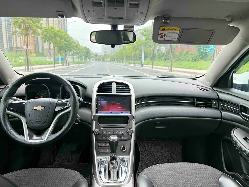 Chevrolet Malibu 2015 — фото 14