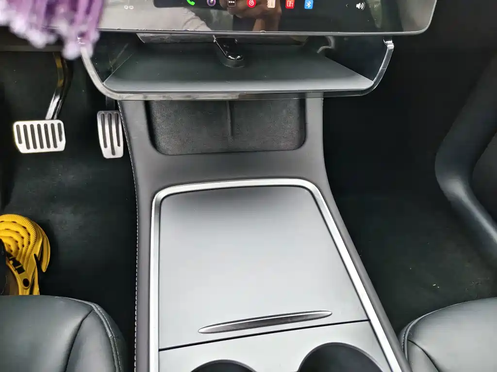 Tesla Model Y 2021 — фото 13