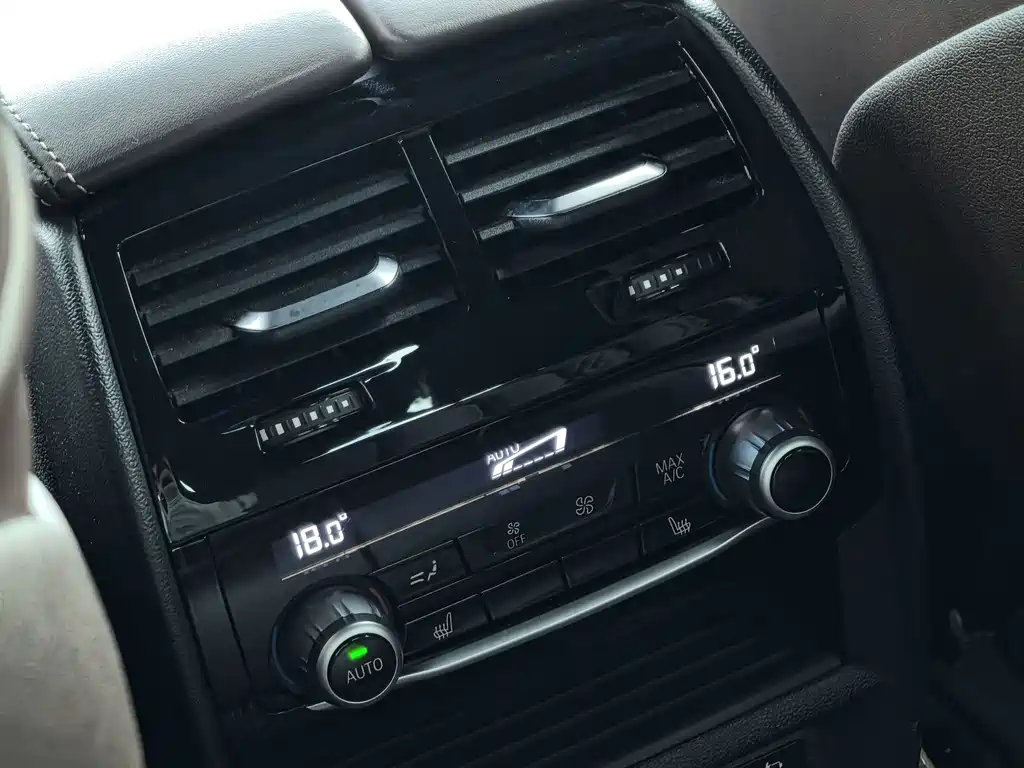 BMW 6 Series GT 2020 — фото 24