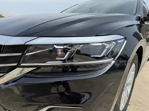 Volkswagen Passat 2021