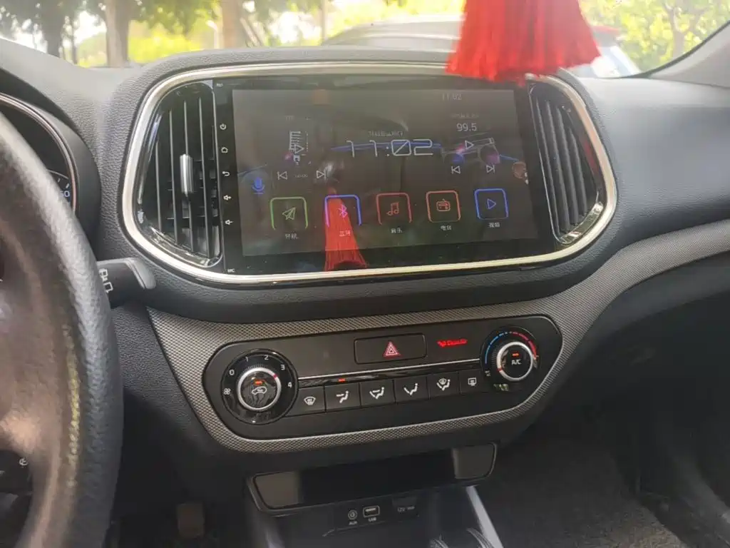 Kia KX3 Proud Running 2017 — фото 13