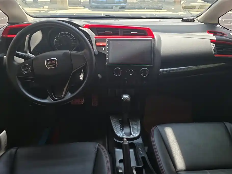 Honda Fit 2016 — фото 12