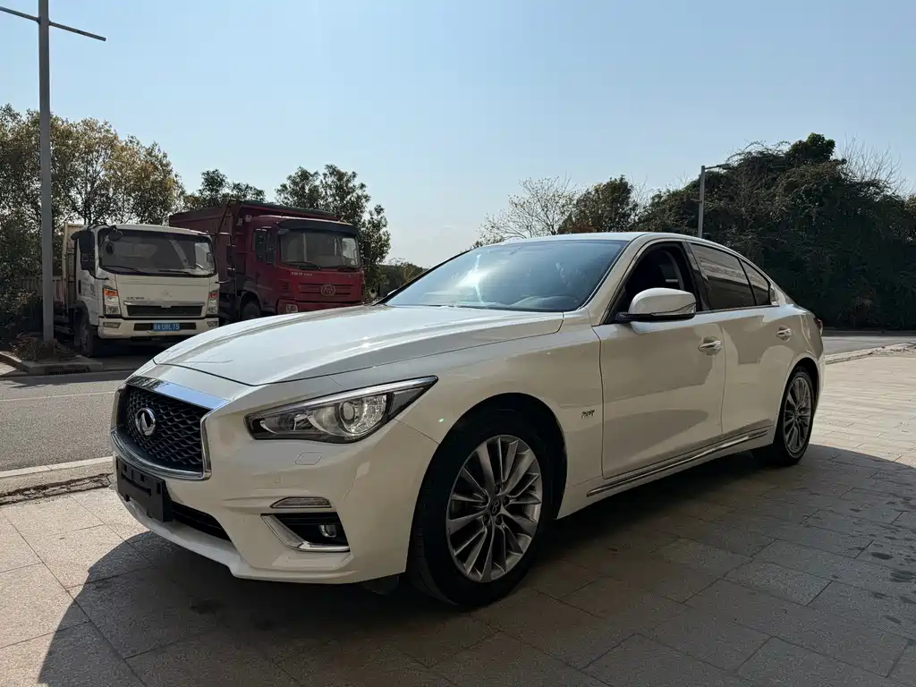 Infiniti Q50L 2021