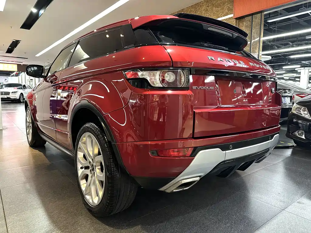Land Rover Evoque 2012