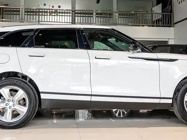 Land Rover Range Rover Velar 2025 — фото 4