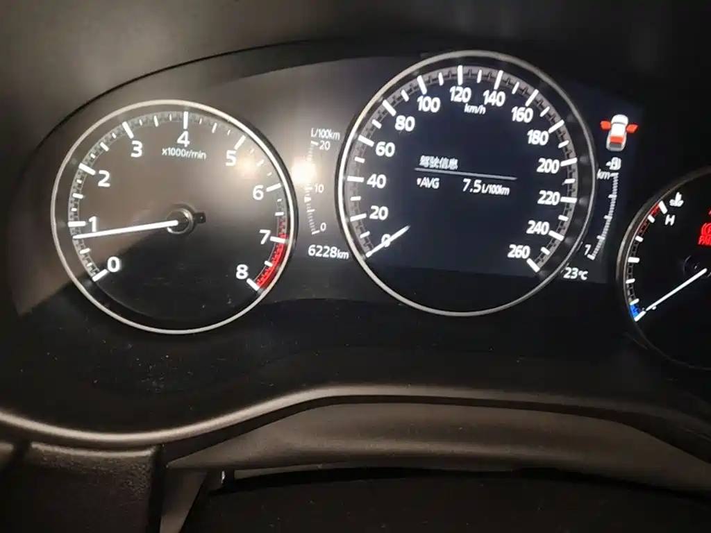 Mazda CX-30 2025