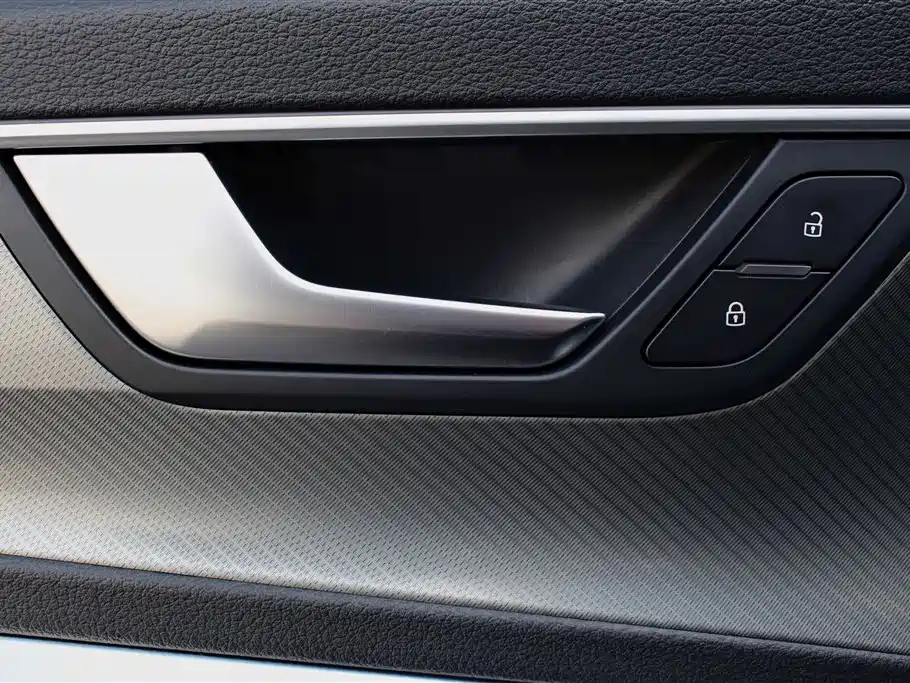 Audi A6L 2020 — фото 13
