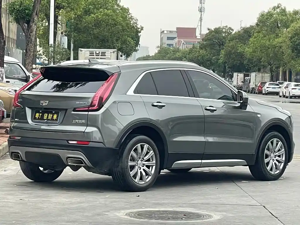 Cadillac XT4 2019 — фото 9